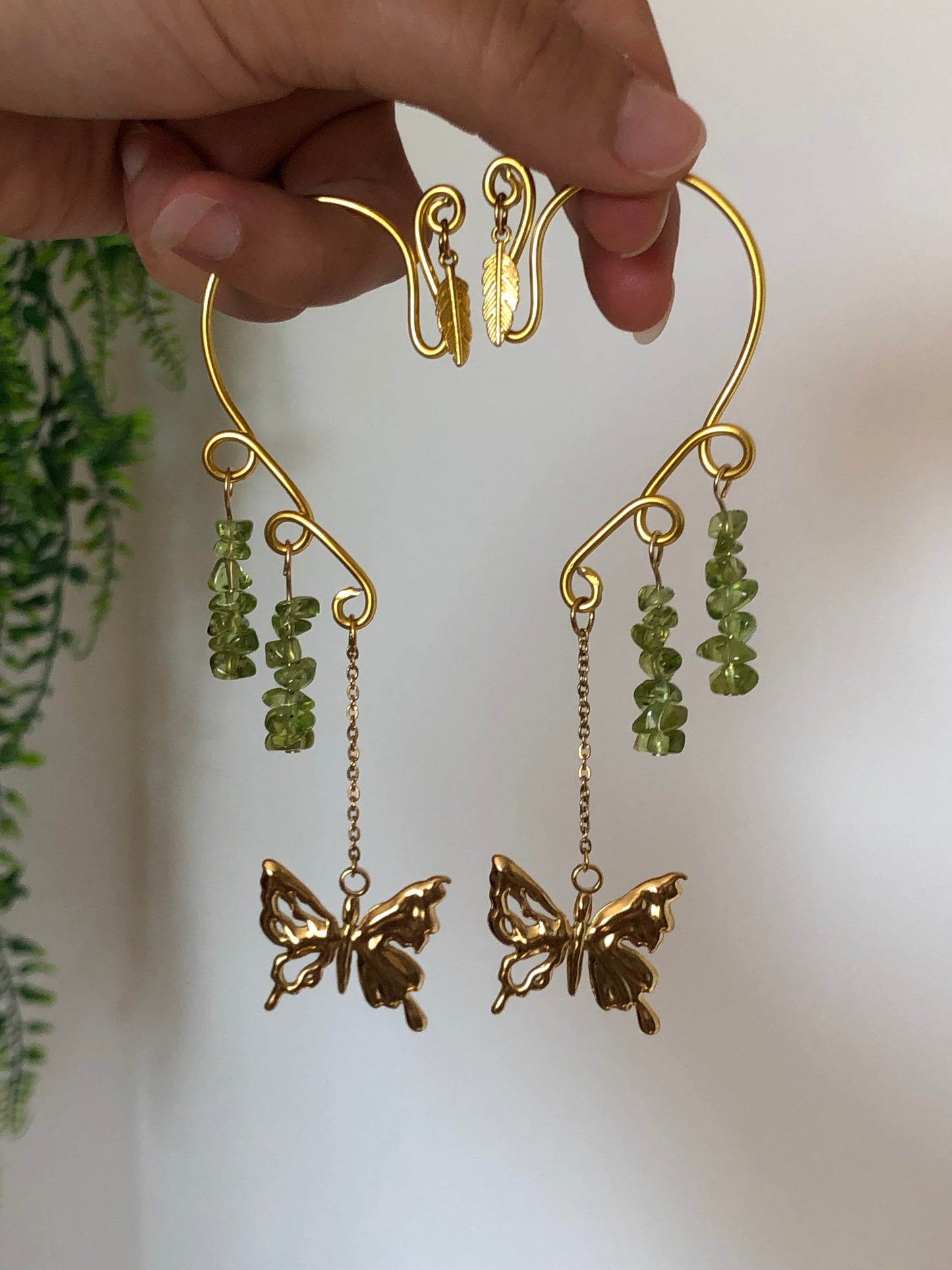 Manchettes d’oreilles Papillons & Péridot
