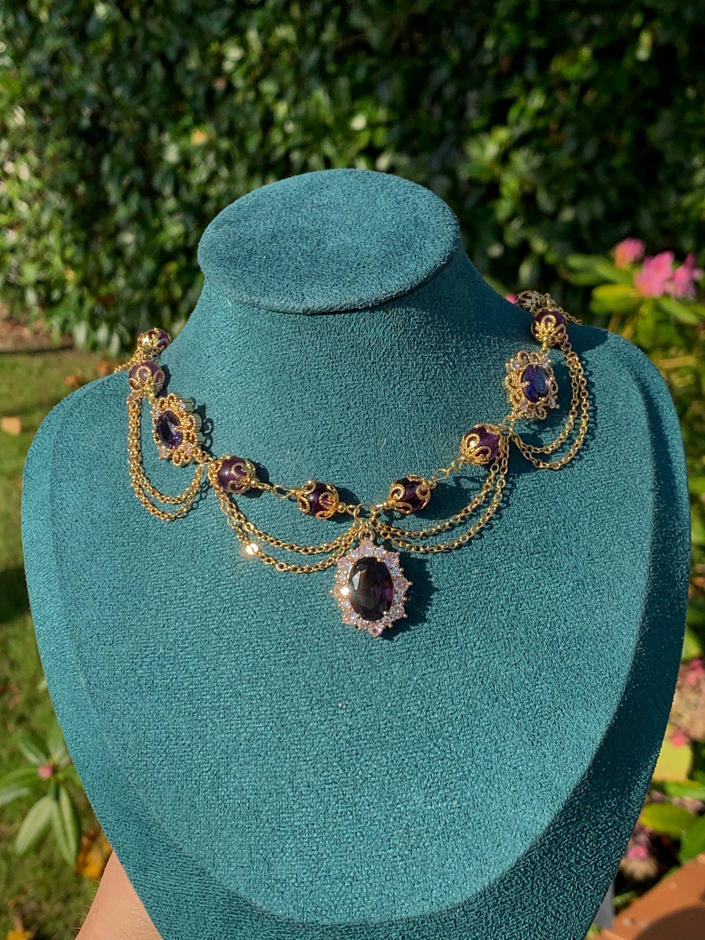 Collier « Megara » plaqué or & Améthyste