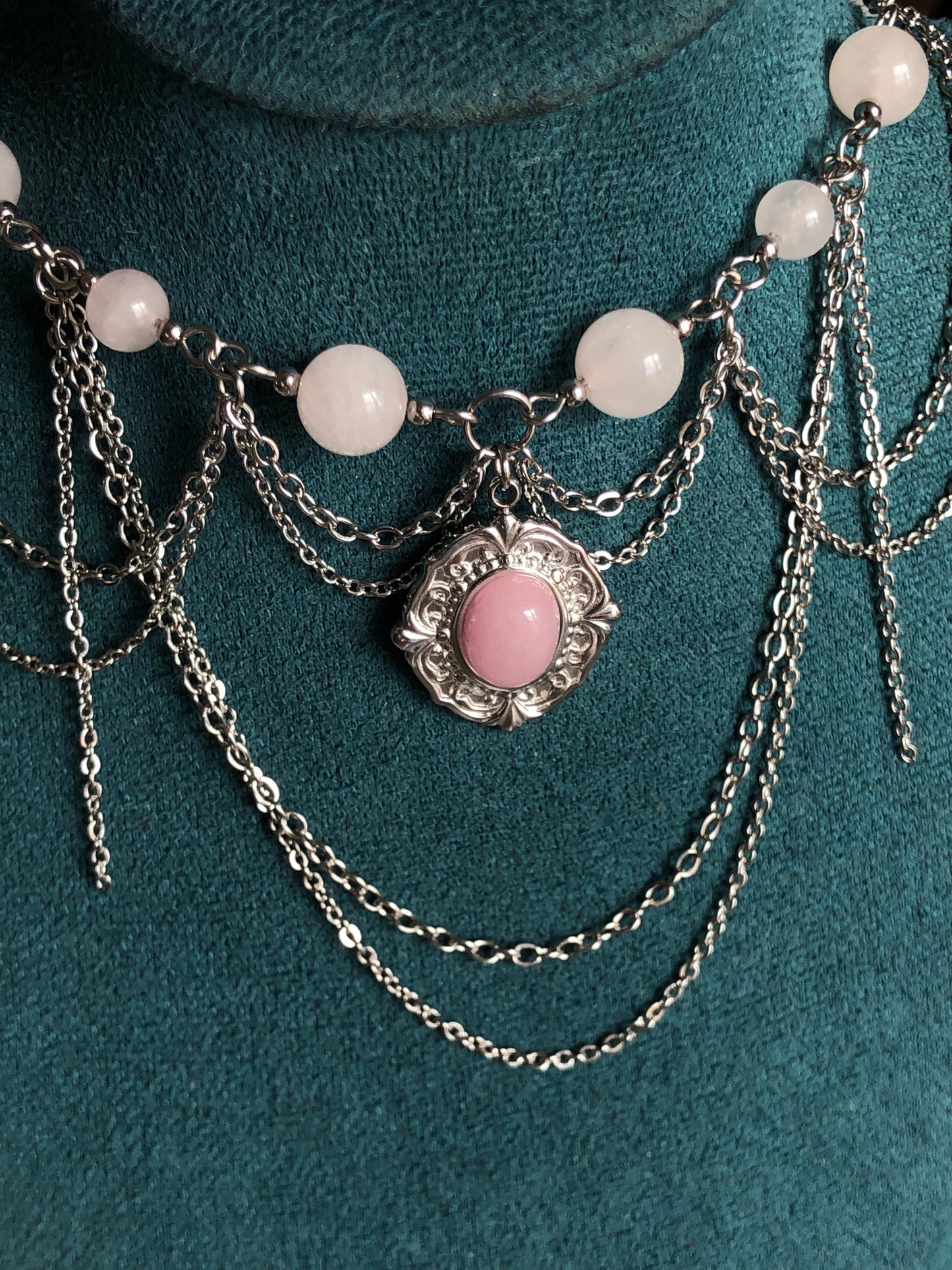 Collier « Vicomtesse » Quartz rose