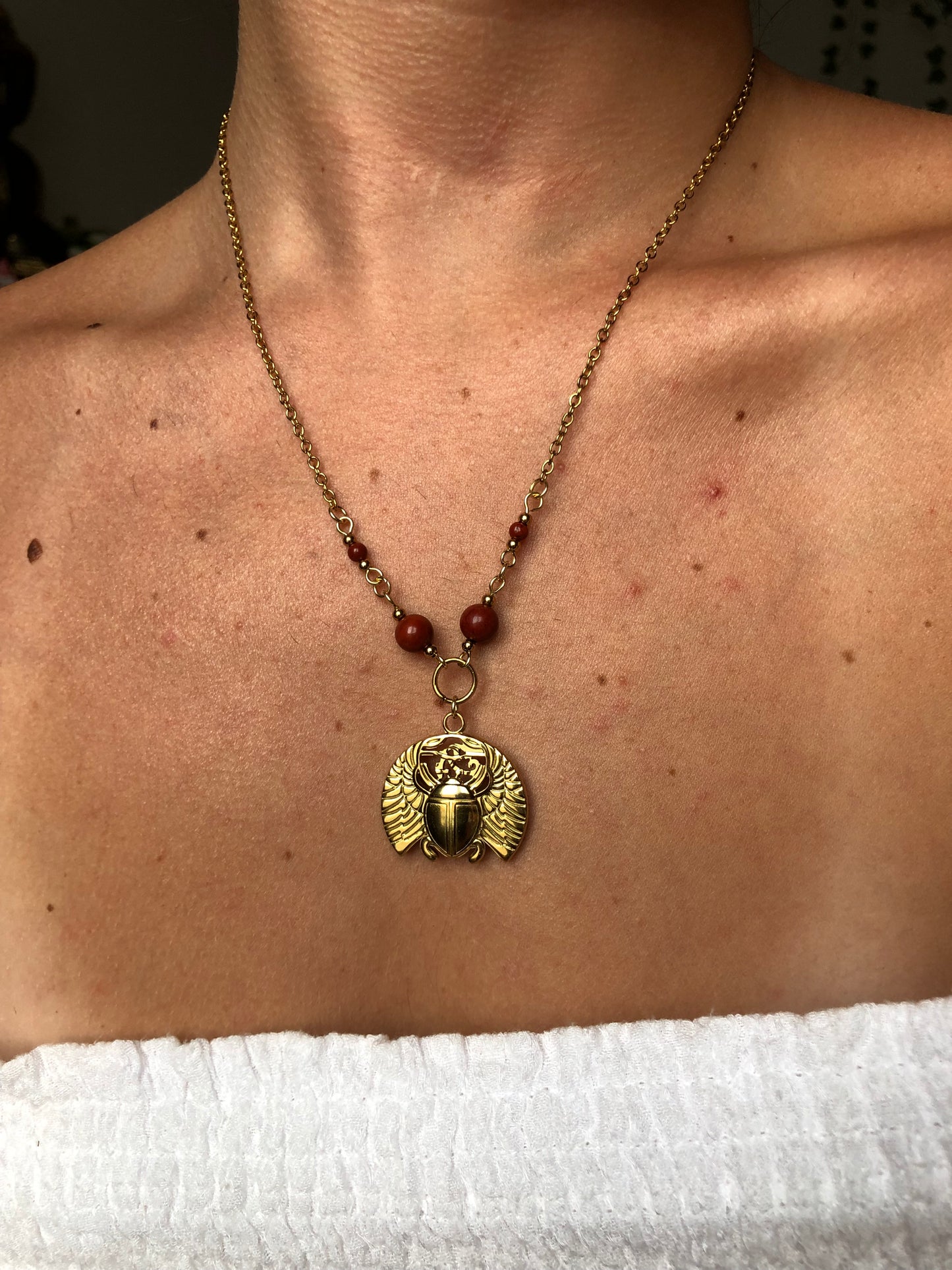 Collier « Kehpri » Jaspe rouge