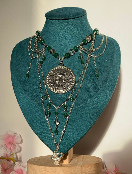 Collier « Médusa » Doré ou Argenté, Aventurine verte étoilée & Cristal de roche