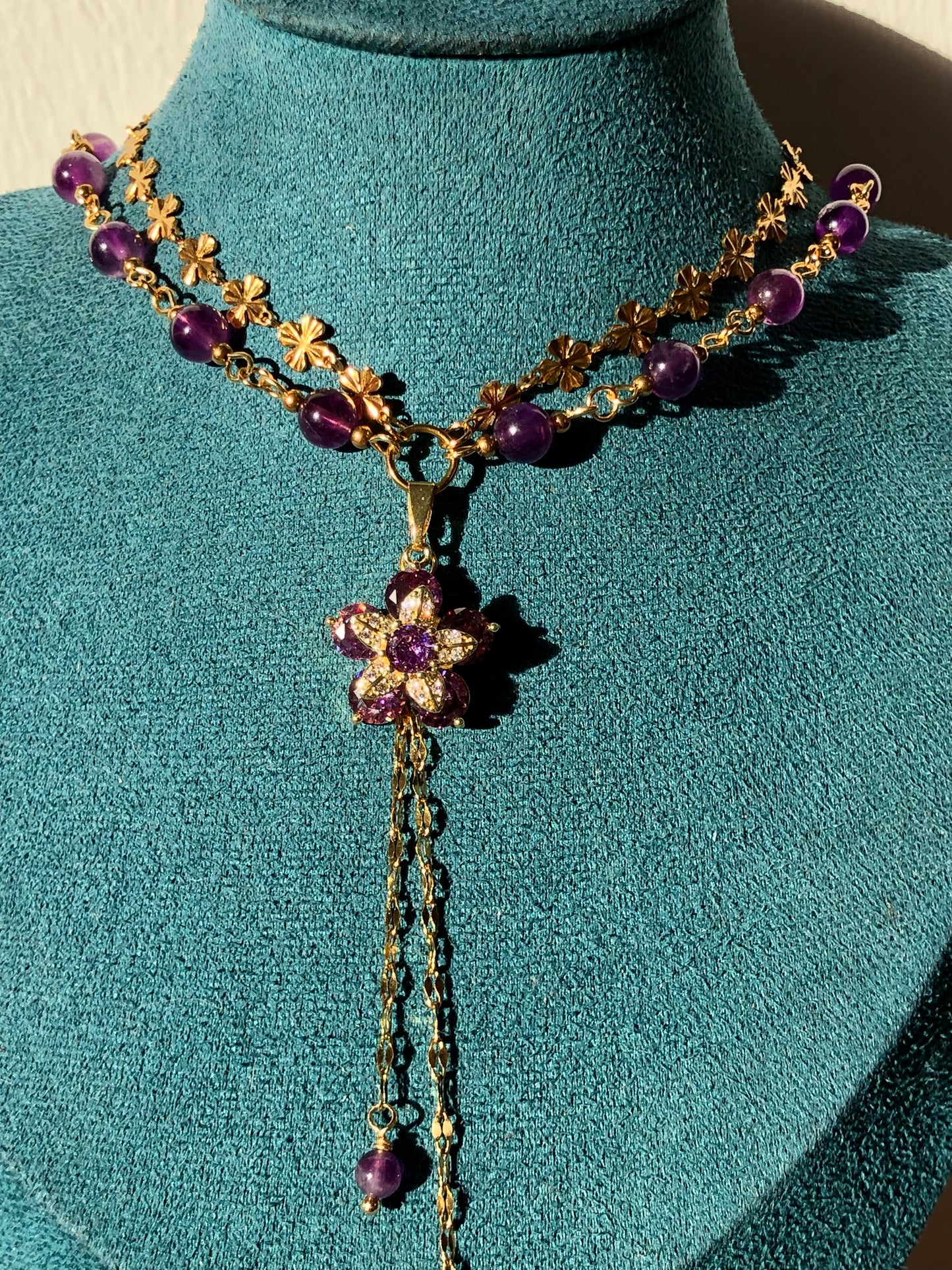 Collier « Tiffany » Fleur rotative & Améthyste