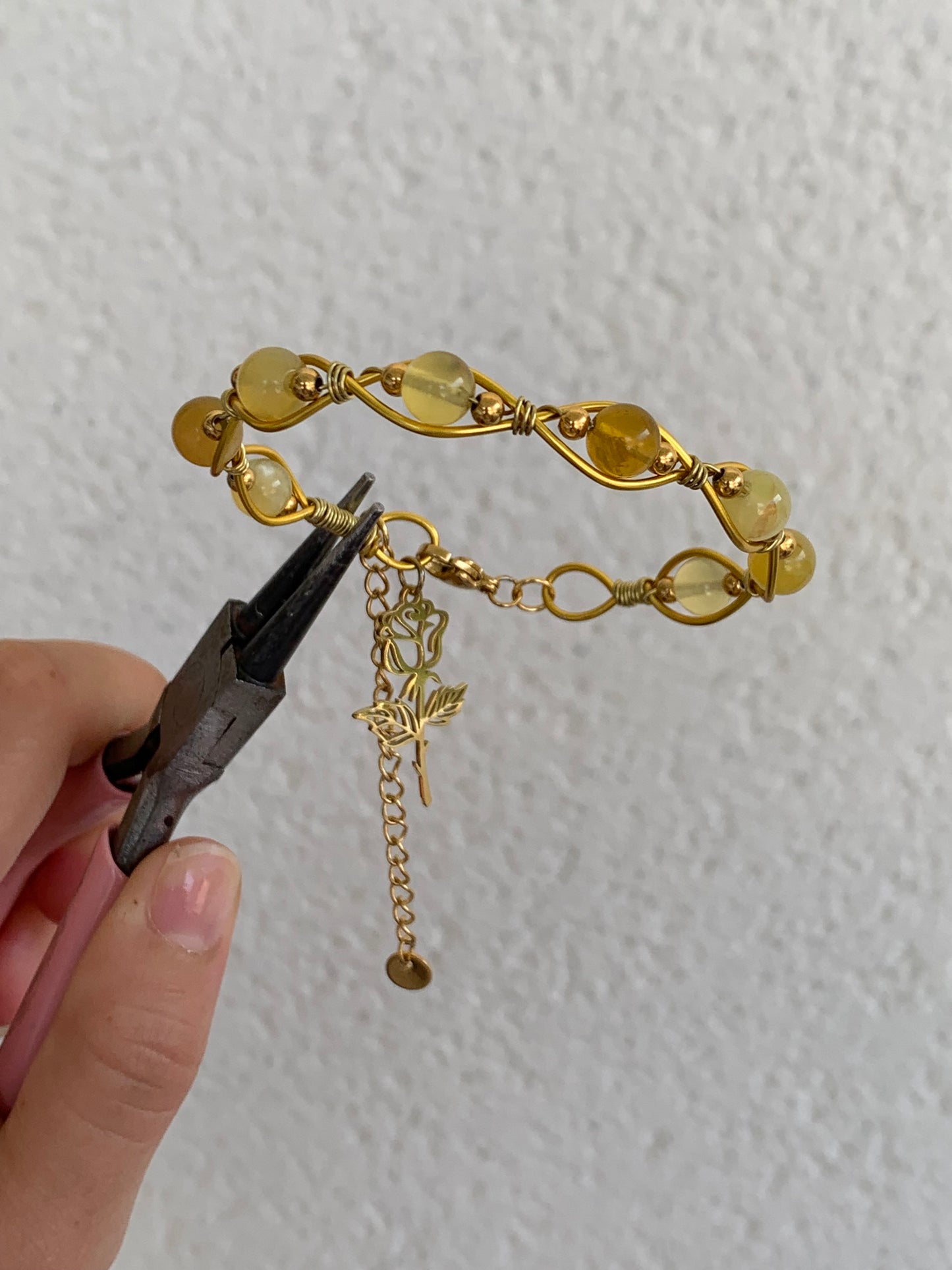 Bracelet personnalisé Opale jaune « Belle et la bête »