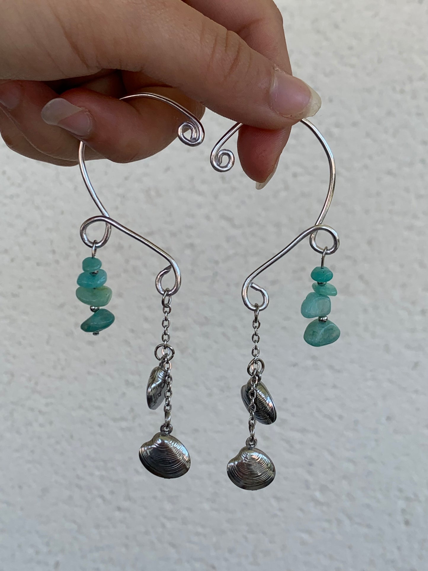 Manchettes d’oreilles doré ou argenté Coquillages & Amazonite