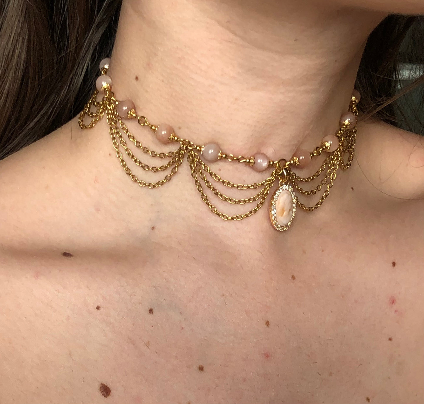 Collier « Elisabeth » Pierre de soleil