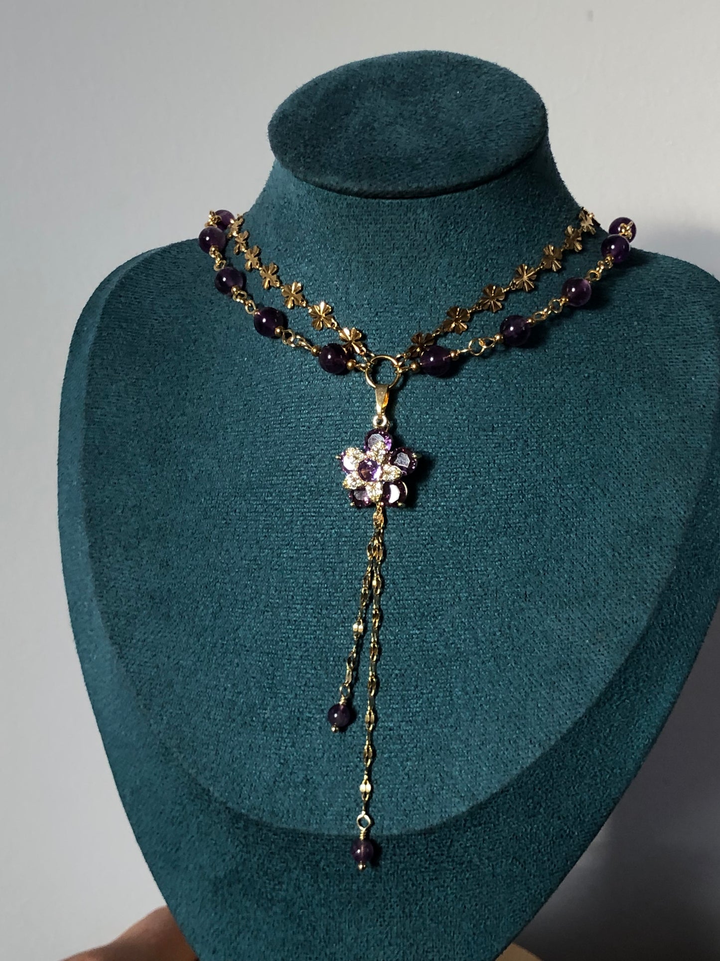 Collier « Tiffany » Fleur rotative & Améthyste