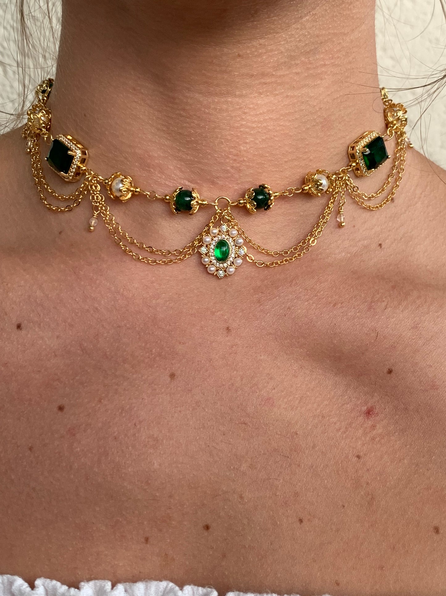 Collier « Esmeralda » plaqué or, Aventurine verte étoilé