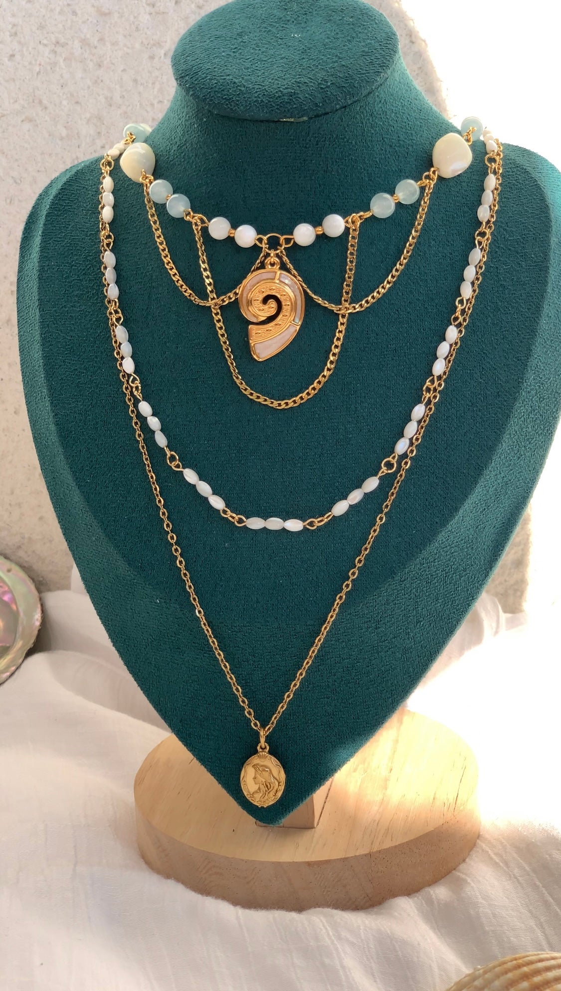 Collier « Ariel » Aigue-marine & perles nacrées