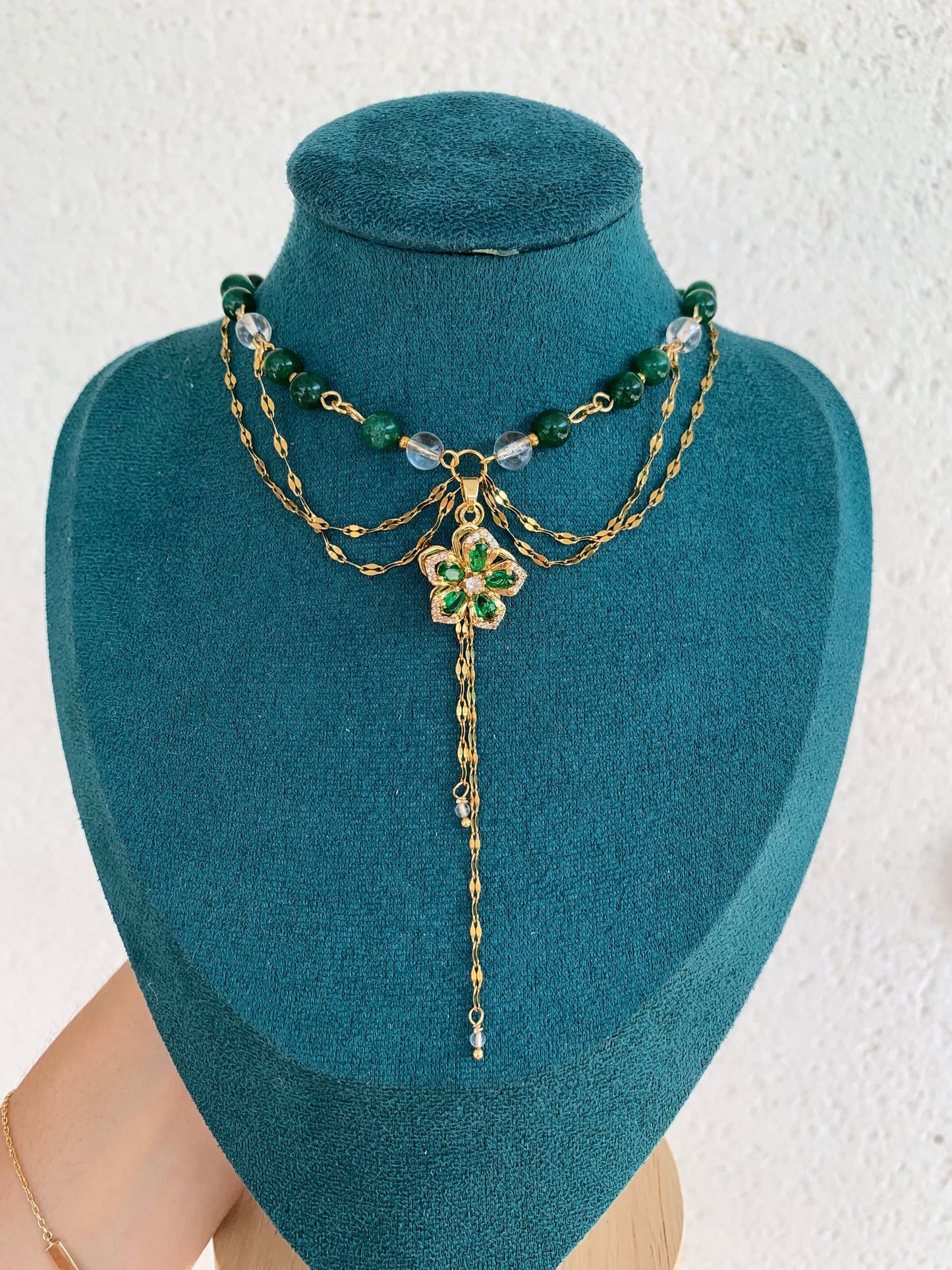 Collier « Sceolia » Aventurine verte étoilé & Cristal de roche