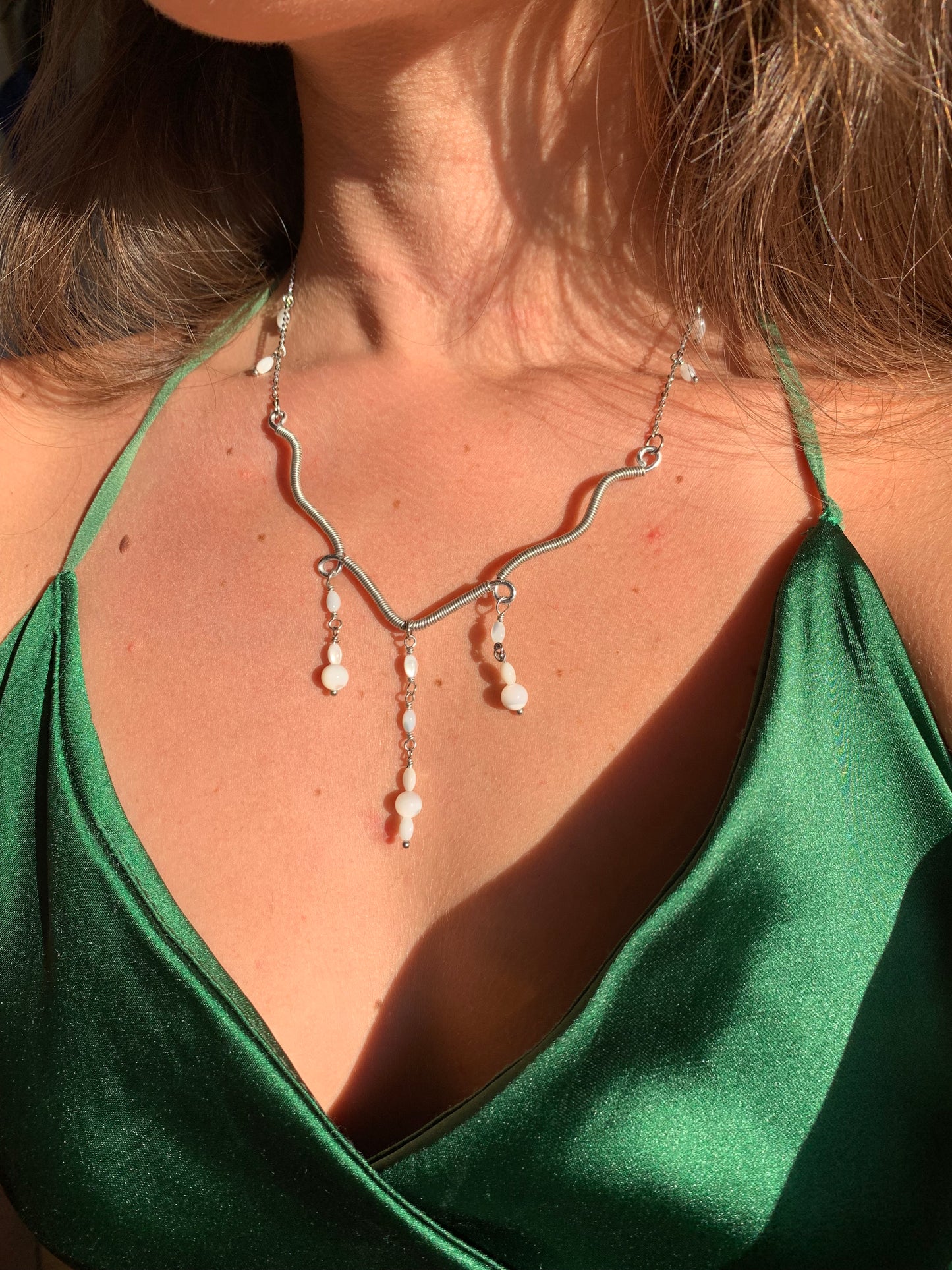 Collier « Selma » Doré ou Argenté avec perles nacrées