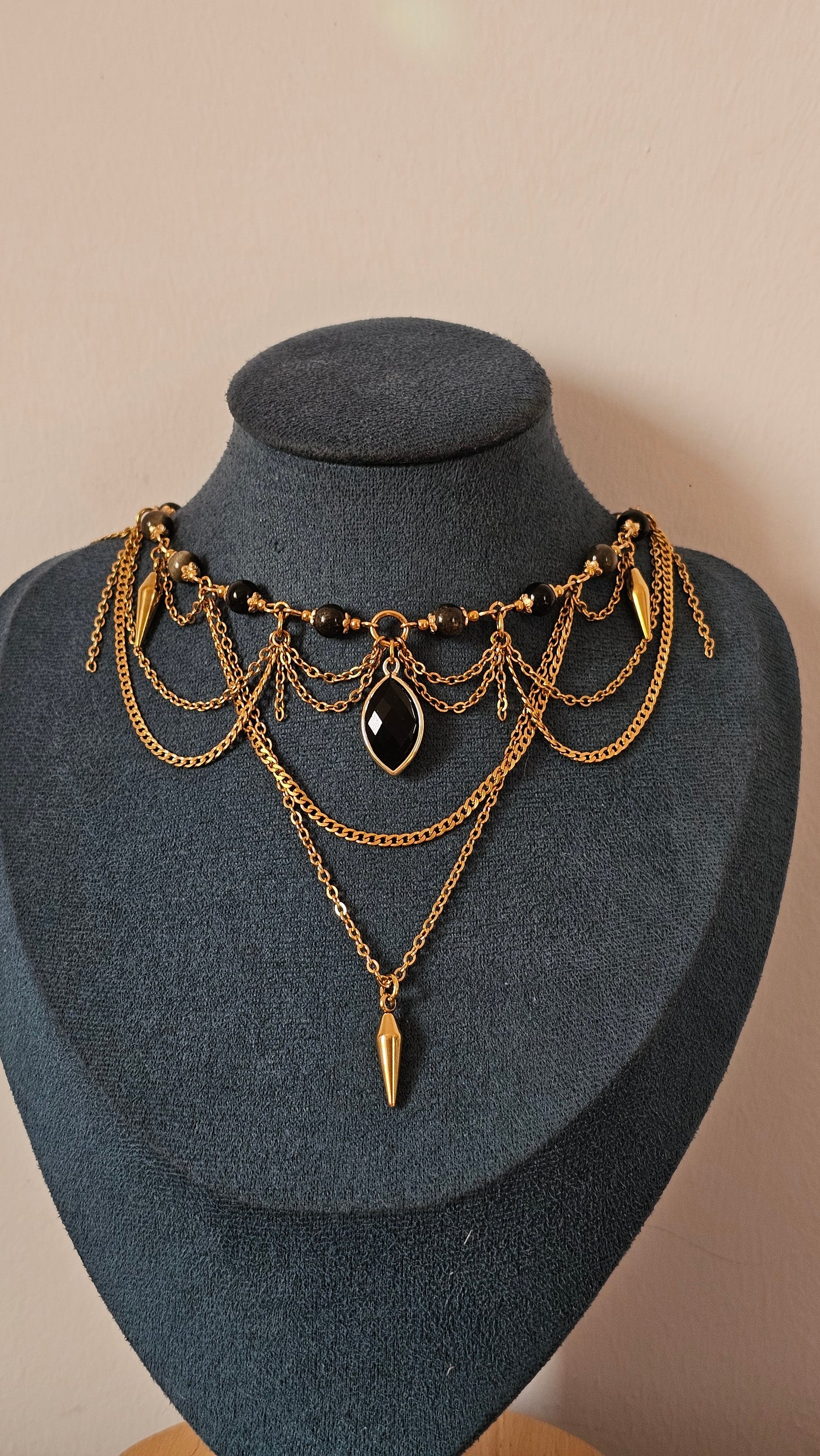 Collier "Naomi" Obsidienne noire/ reflets doré