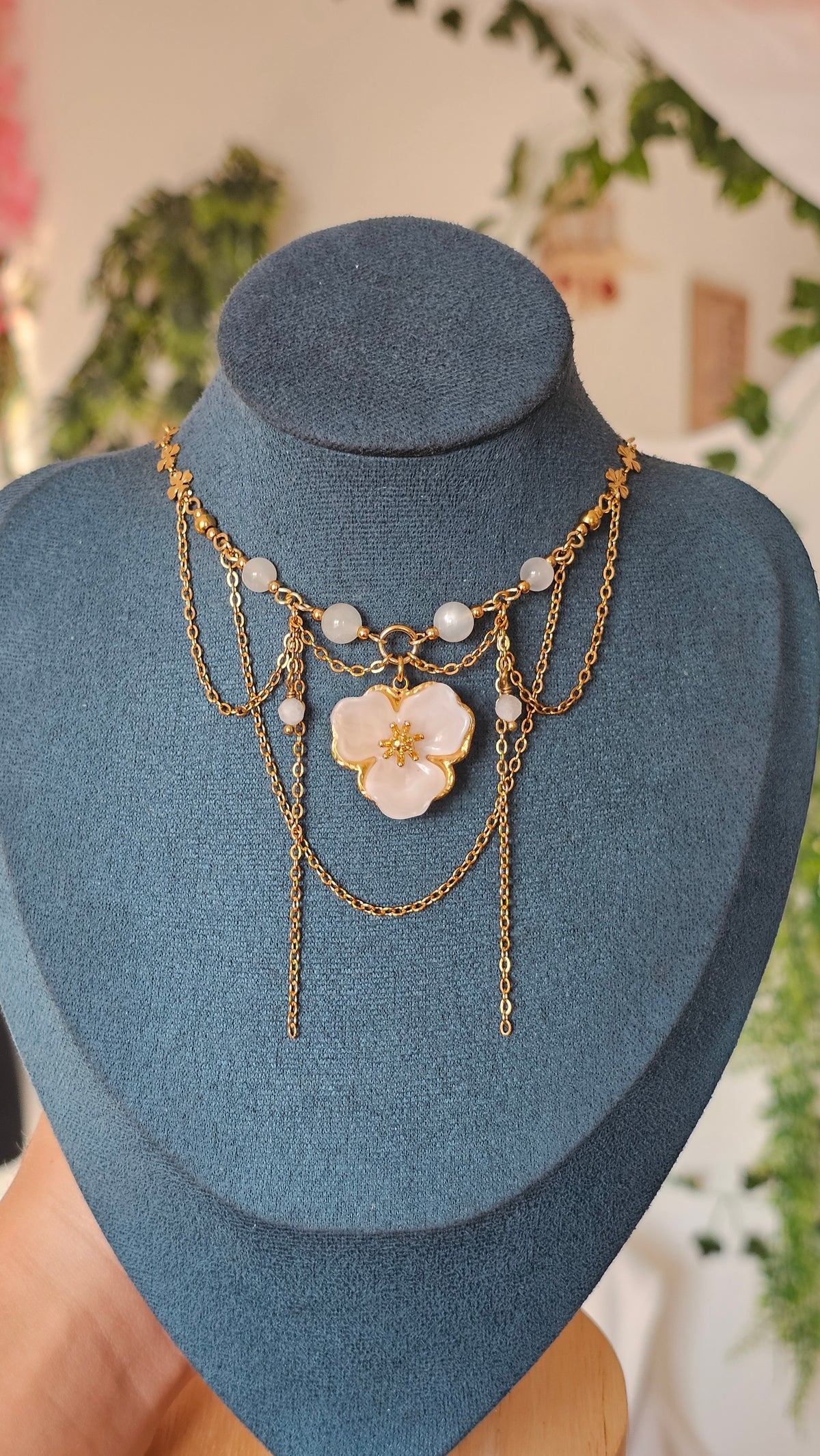 Collier "Hanami" Cornaline ou Pierre de Lune