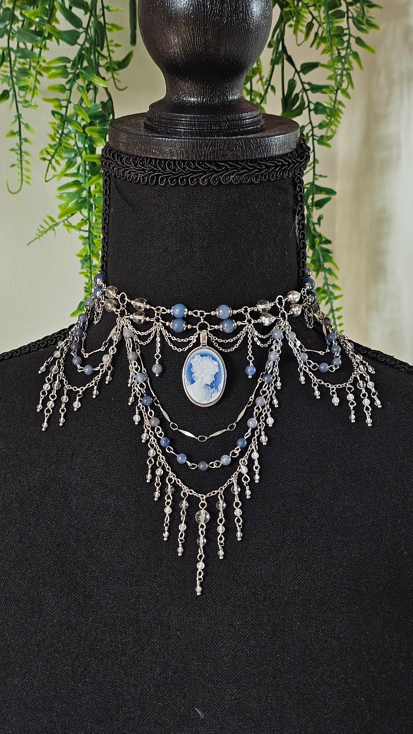 Collier « Anne » Aventurine bleue & Cristal de roche
