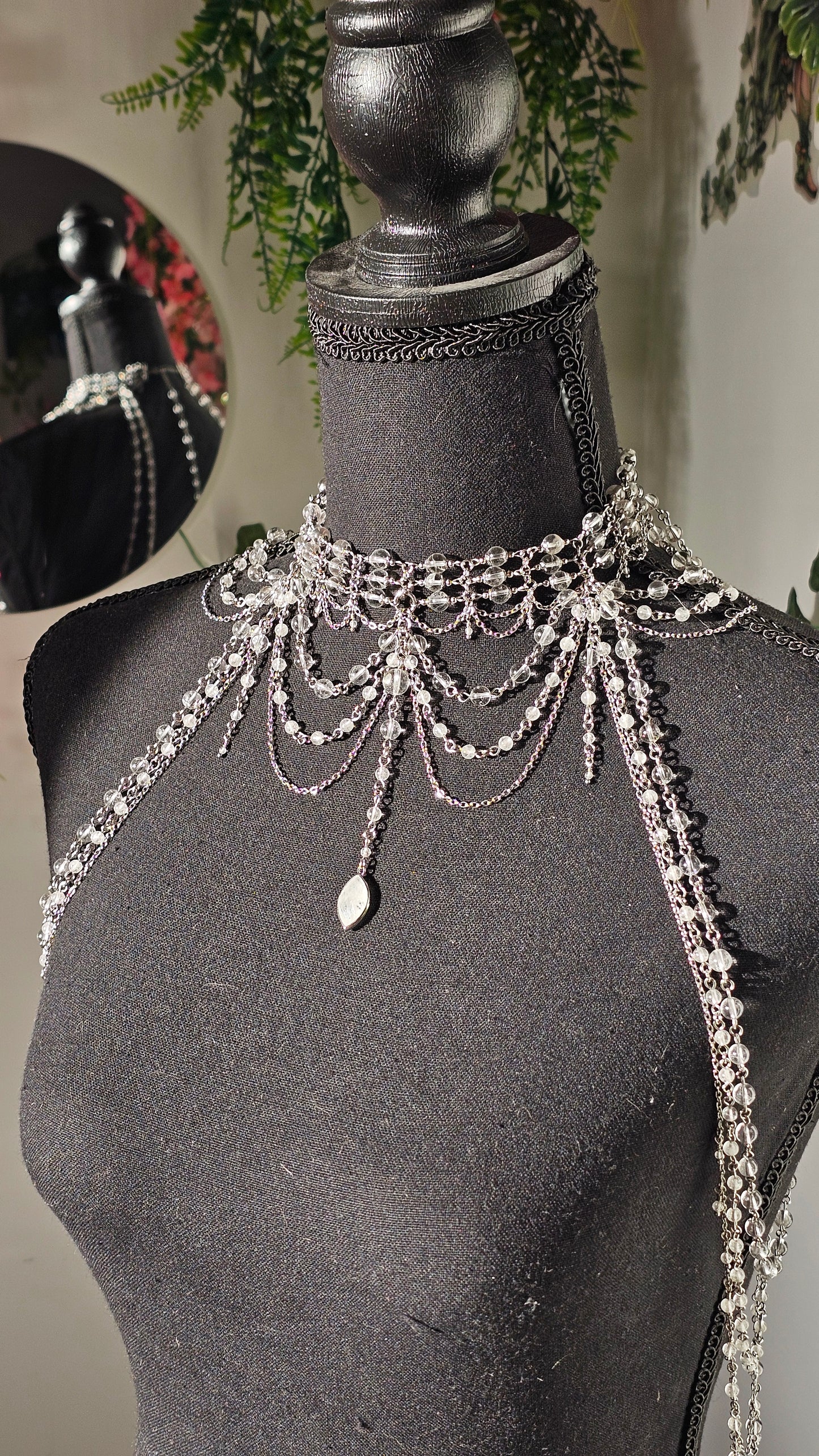 Bijou de corps "Déesse" Cristal de roche