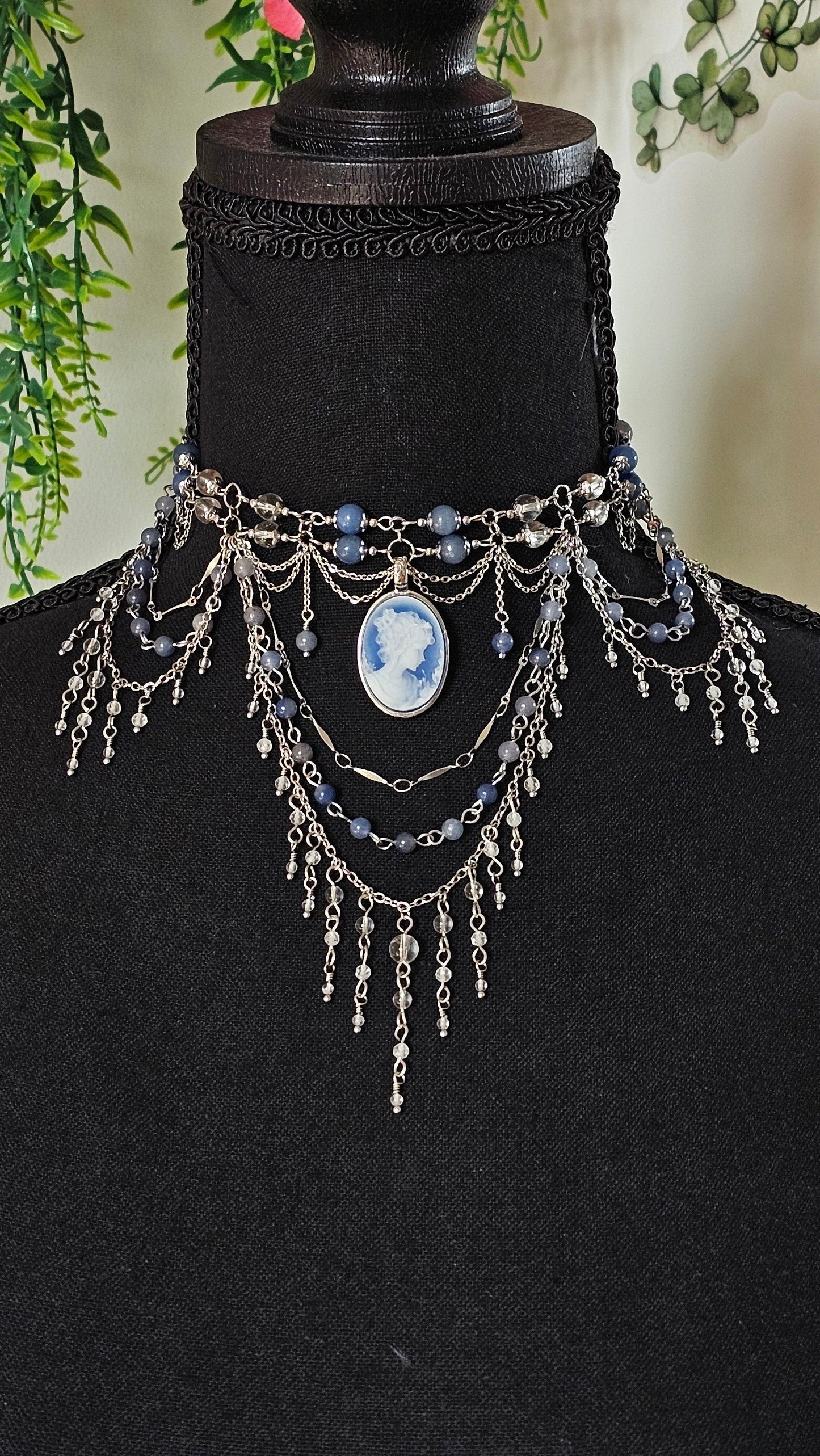 Collier « Anne » Aventurine bleue & Cristal de roche