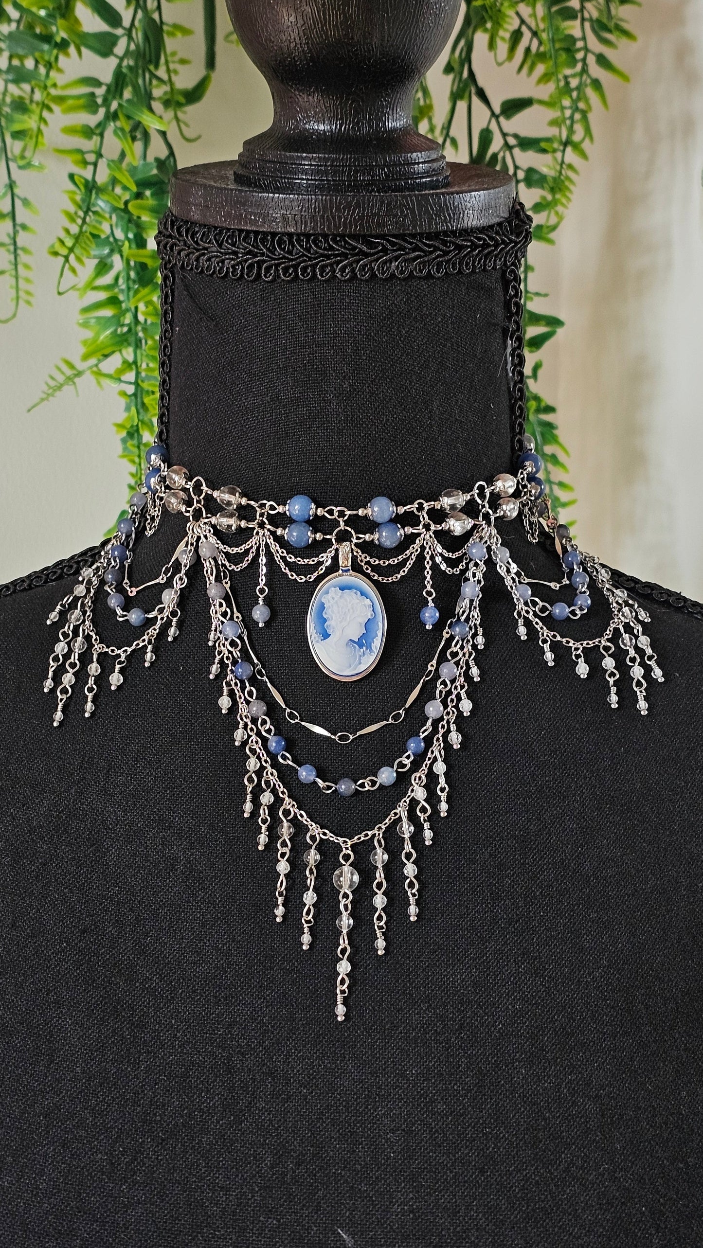 Collier « Anne » Aventurine bleue & Cristal de roche
