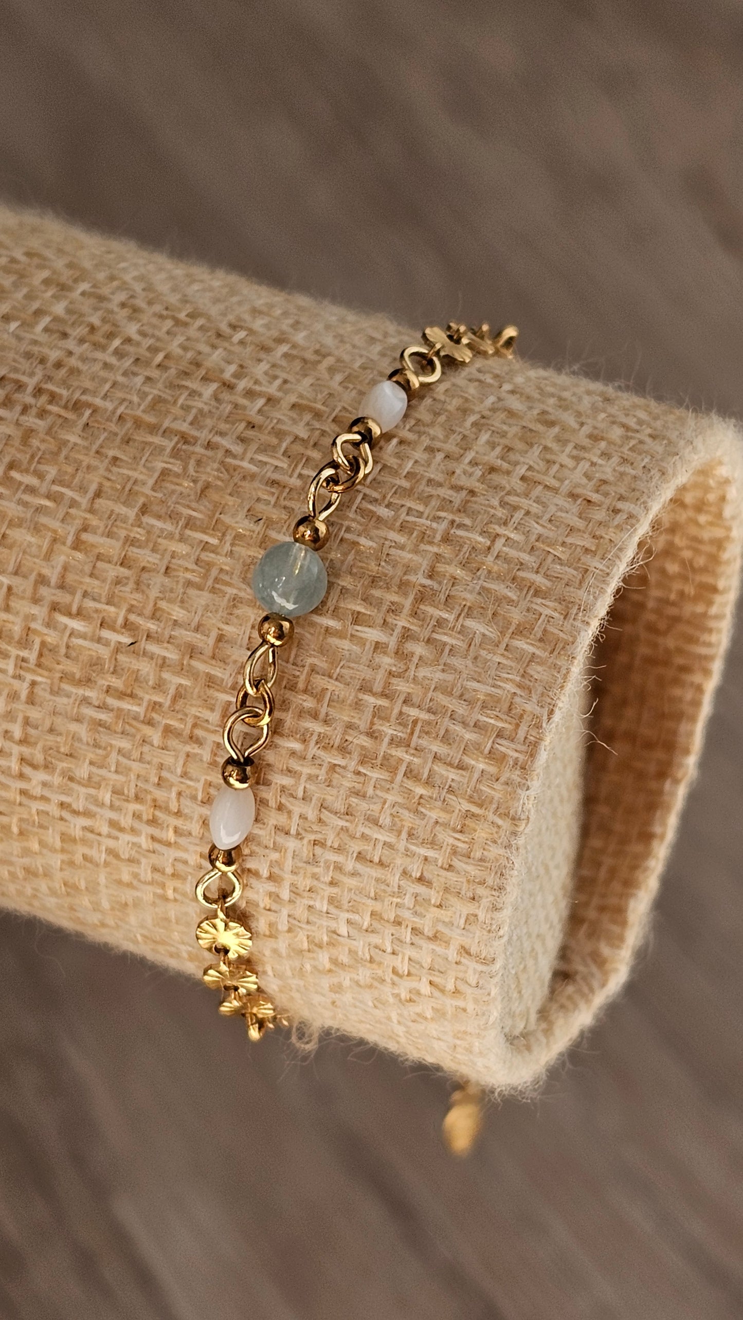 Bracelet Aigue-marine & perles nacrés